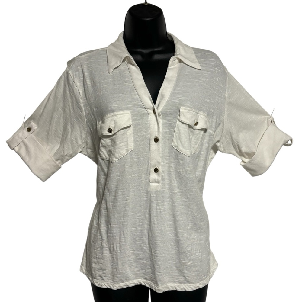 Cathy LG Cream 1/2 button roll tab sleeves metal buttons EUC